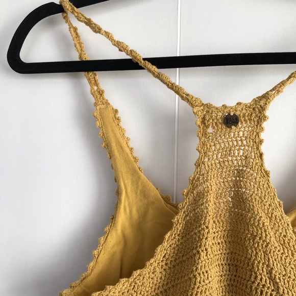 BILLABONG | CROCHET TOP - Picture 4 of 6
